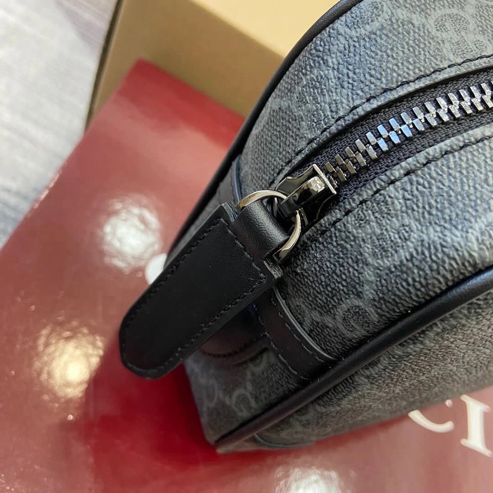 Gucci GG Emblem Bags 821164 23.5X15X6cm,Gucci Bags