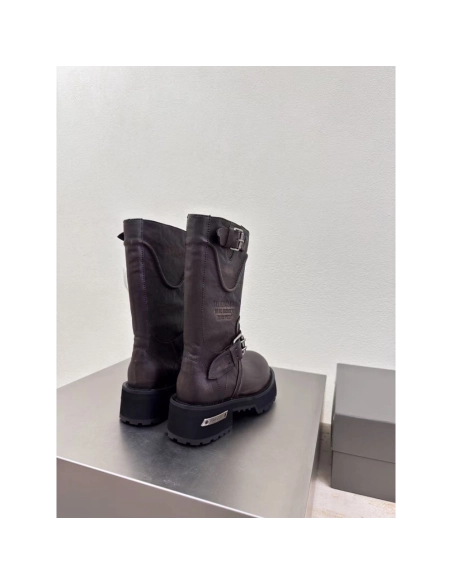 Balenciaga Womens Venom Boot in Brown,ASICS