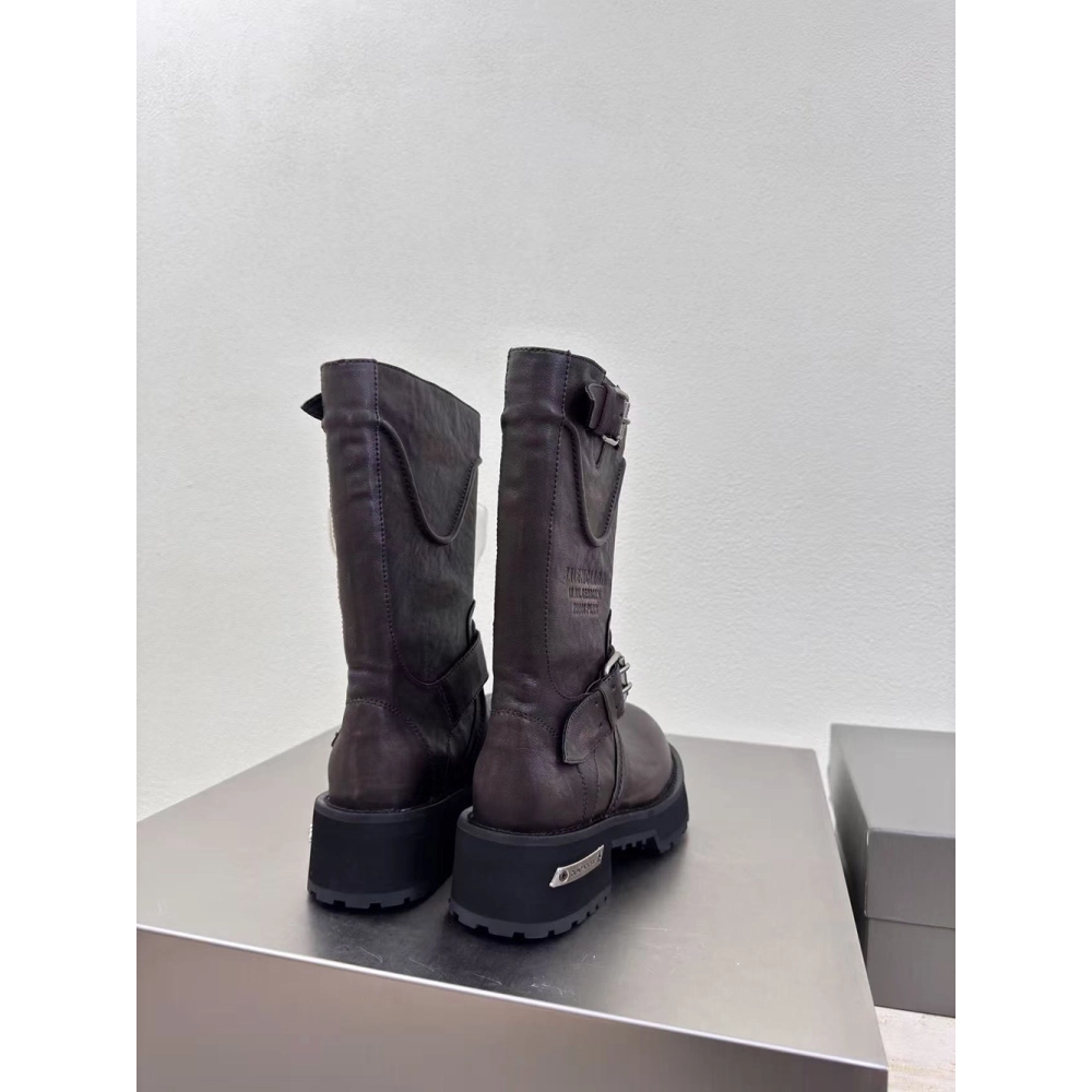 Balenciaga Womens Venom Boot in Brown,ASICS