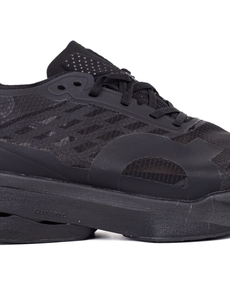 ON Cloudboom Strike Triple Black,ON SNEAKERS