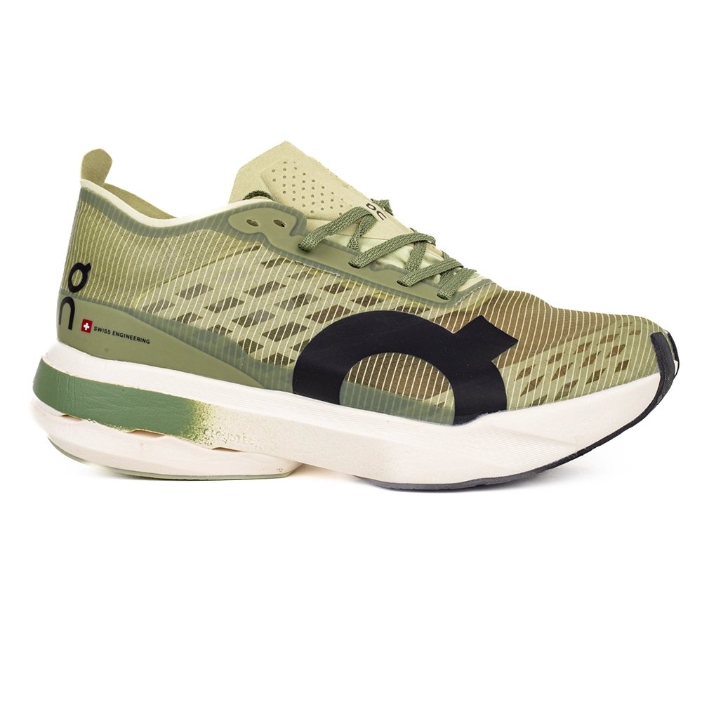ON Cloudboom Strike Casual Green,ON SNEAKERS