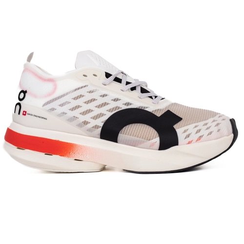 ON Cloudboom Strike White Black,ON SNEAKERS