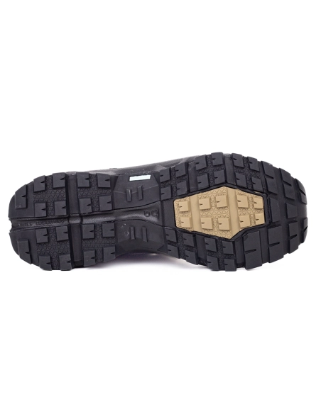 ON Cloudrock Mid Waterproof  Hunter Black,ON SNEAKERS