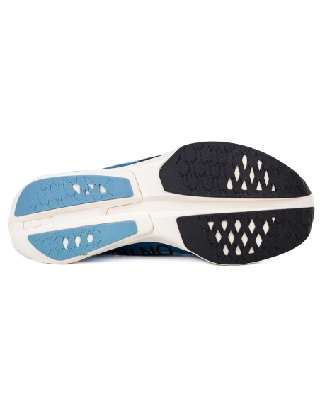 ON Cloudboom Strike Sky blue,ON SNEAKERS