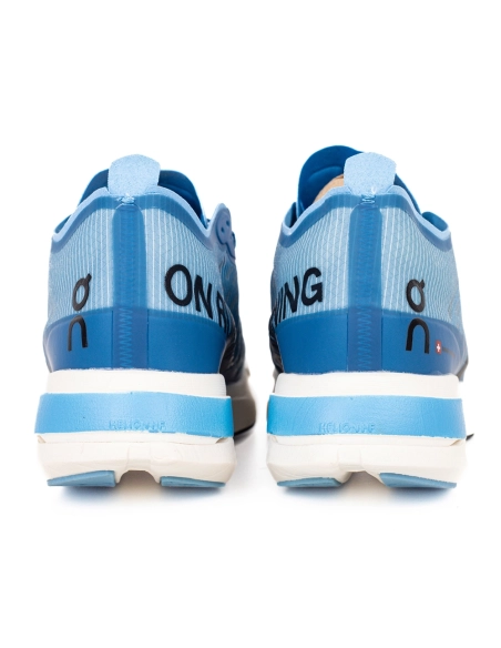 ON Cloudboom Strike Sky blue,ON SNEAKERS