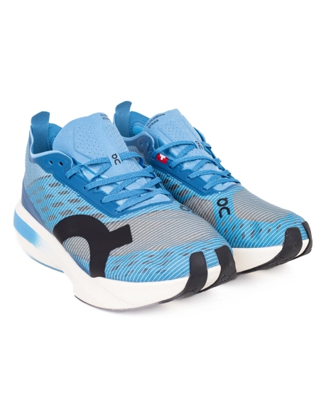 ON Cloudboom Strike Sky blue,ON SNEAKERS