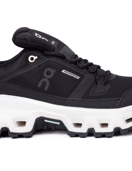 ON Cloudrock Low Waterproof Black White,ON SNEAKERS