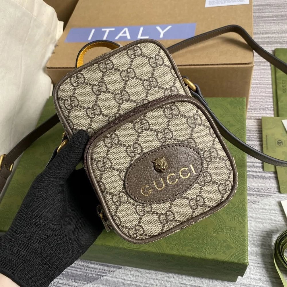 Gucci Neo Vintage GG Supreme Small Crossbody 658556 12X16X7cm,Gucci Bags