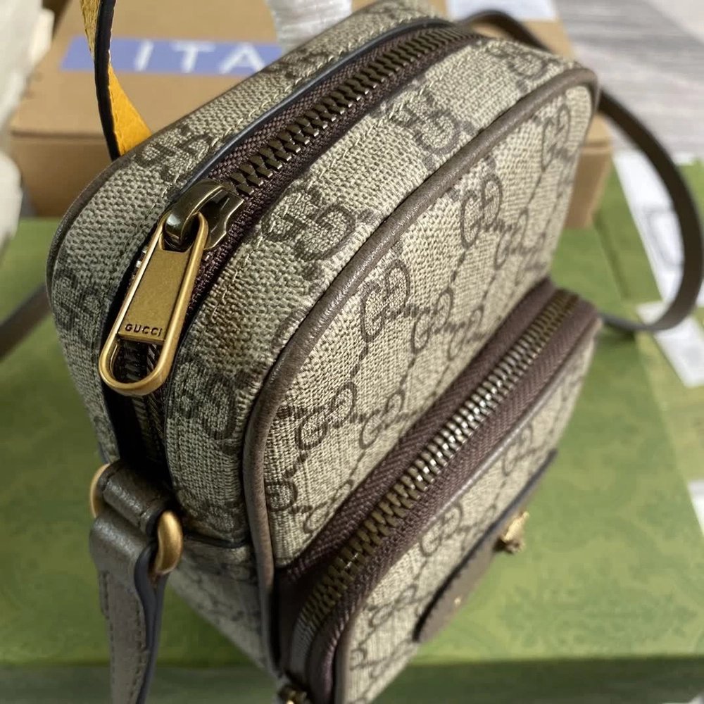 Gucci Neo Vintage GG Supreme Small Crossbody 658556 12X16X7cm,Gucci Bags