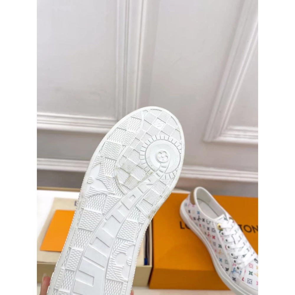 Louis Vuitton TM LV Lagoon Sneaker,LOUIS VUITTON Sneakers