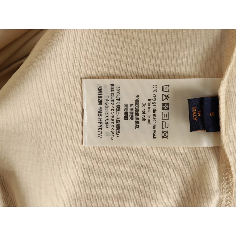 Louis Vuitton Classic Monogram Gradient Print ShortSleeve Top,Louis Vuitton T Shirt,Tshirt,APPAREL