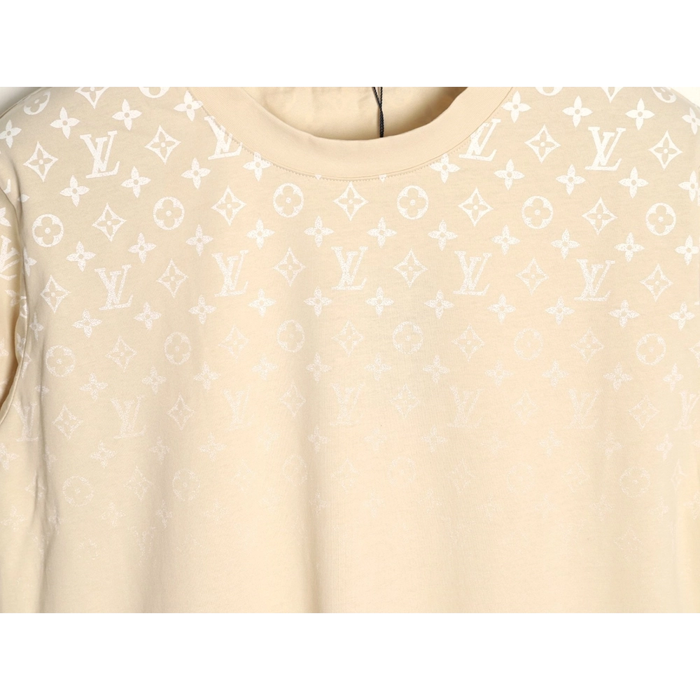 Louis Vuitton Classic Monogram Gradient Print ShortSleeve Top,Louis Vuitton T Shirt,Tshirt,APPAREL