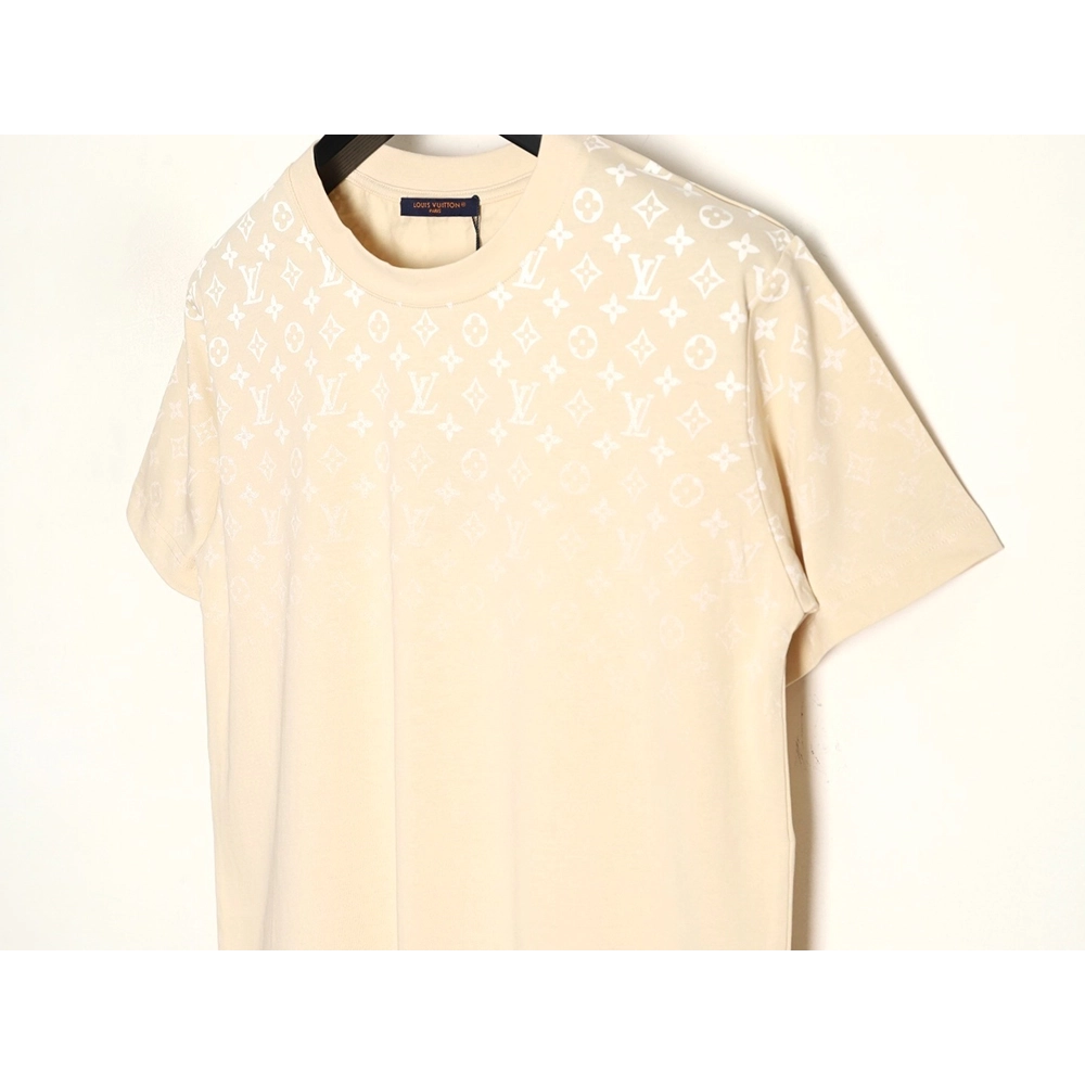 Louis Vuitton Classic Monogram Gradient Print ShortSleeve Top,Louis Vuitton T Shirt,Tshirt,APPAREL