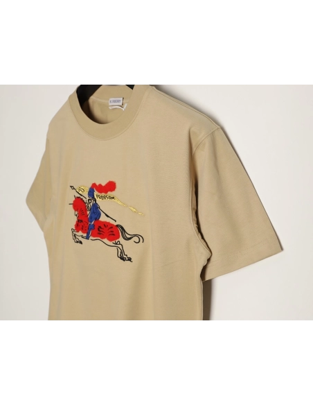 Burberry flocked warhorse embroidered knight shortsleeved Tshirt,Burberry T Shirt,Tshirt,APPAREL
