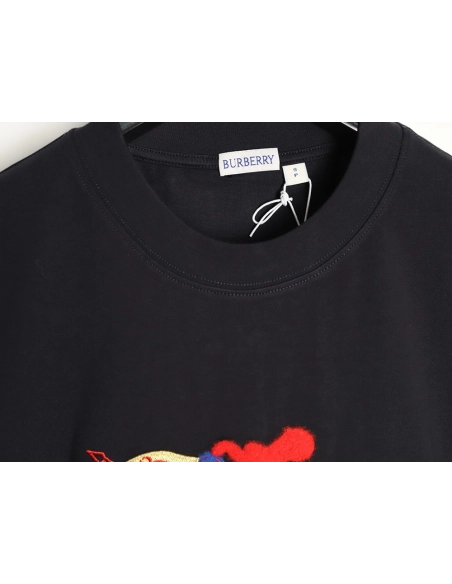 Burberry flocked warhorse embroidered knight shortsleeved Tshirt,Burberry T Shirt,Tshirt,APPAREL