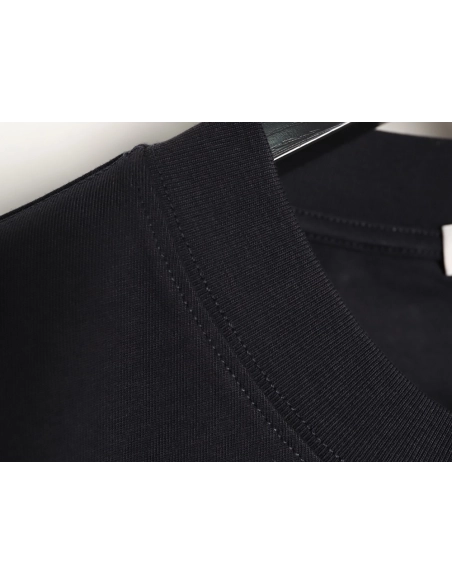 Burberry flocked warhorse embroidered knight shortsleeved Tshirt,Burberry T Shirt,Tshirt,APPAREL