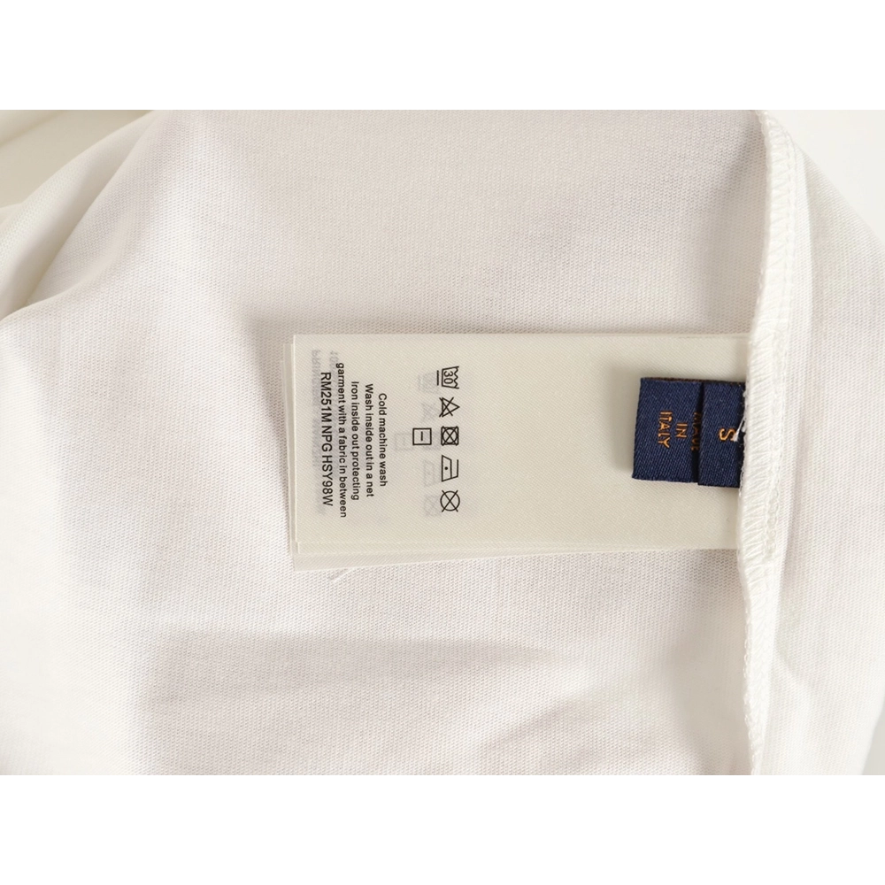 Louis Vuitton cursive embroidered shortsleeved Tshirt,Louis Vuitton T Shirt,Tshirt,APPAREL