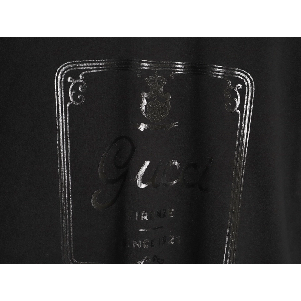 Gucci chest large print shortsleeved Tshirt,Gucci T Shirt,Tshirt,APPAREL