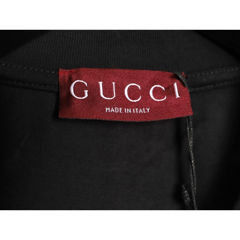 Gucci chest large print shortsleeved Tshirt,Gucci T Shirt,Tshirt,APPAREL