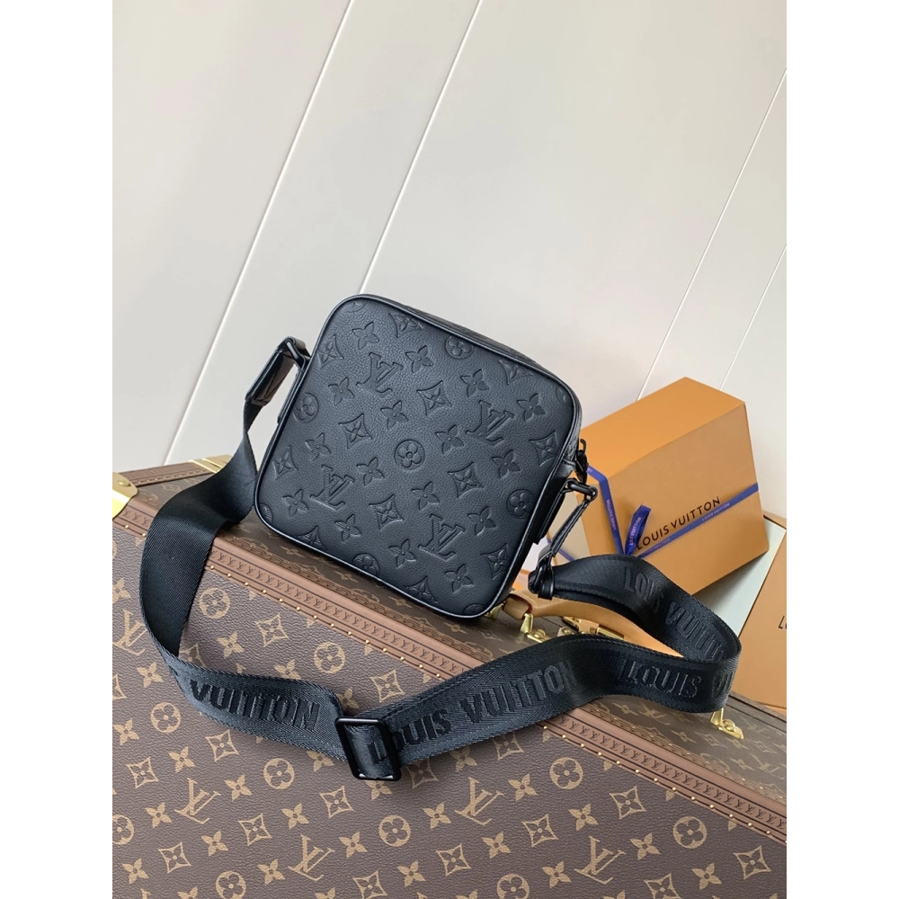 Louis Vuitton Getaway Messenger Bags M12516 19X20X6cm,Louis Vuitton Bags,BAGS