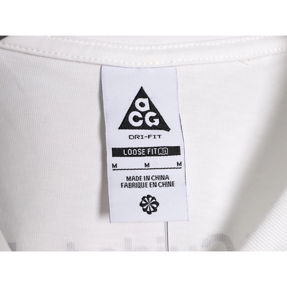 NIKE ACG Back Graphic Print Short-Sleeve T-Shirt,Nike