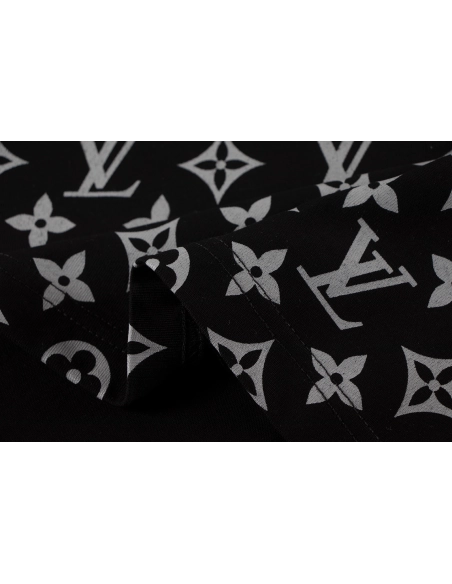 Louis Vuitton T-shirt W2948 Black White,Louis Vuitton T Shirt,Tshirt,APPAREL