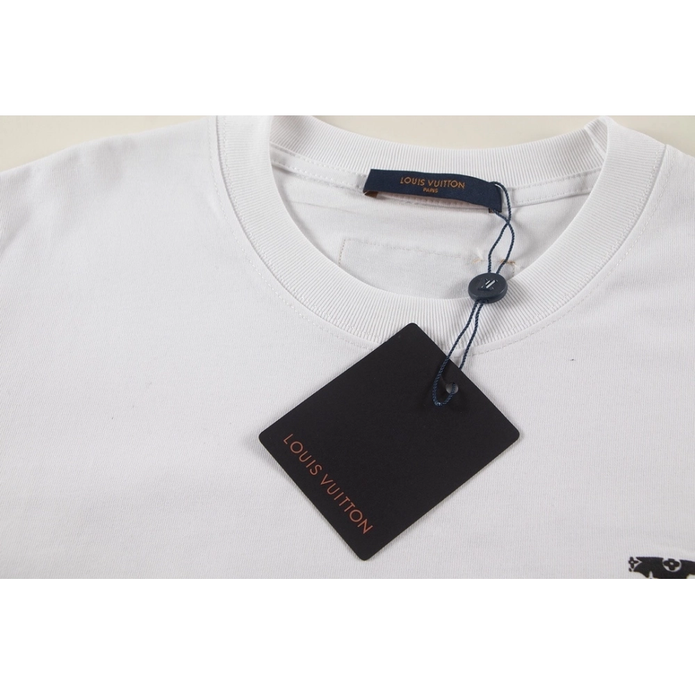 Louis Vuitton T-shirt W2642 Black White,Louis Vuitton T Shirt,Tshirt,APPAREL