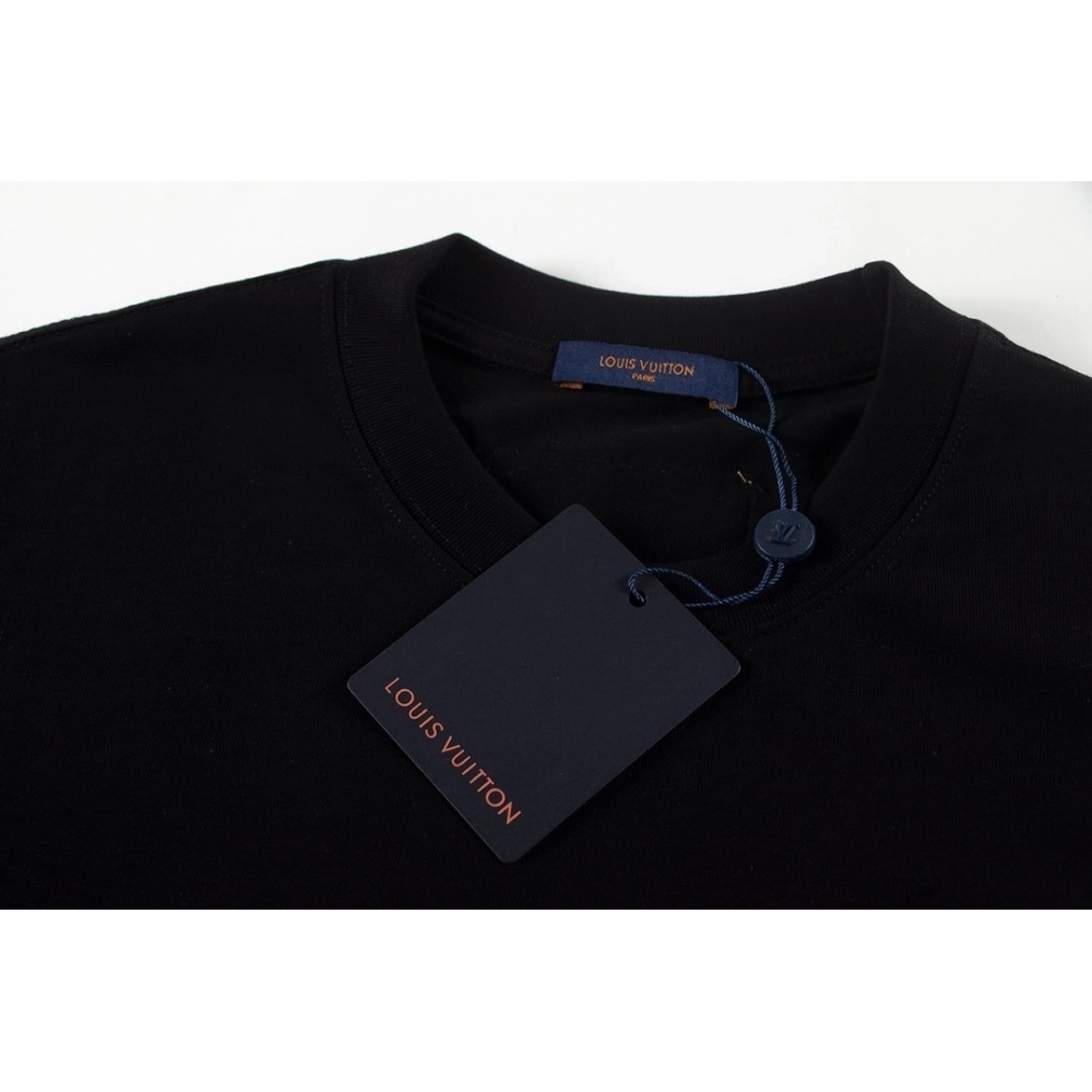 Louis Vuitton T-shirt W2642 Black White,Louis Vuitton T Shirt,Tshirt,APPAREL
