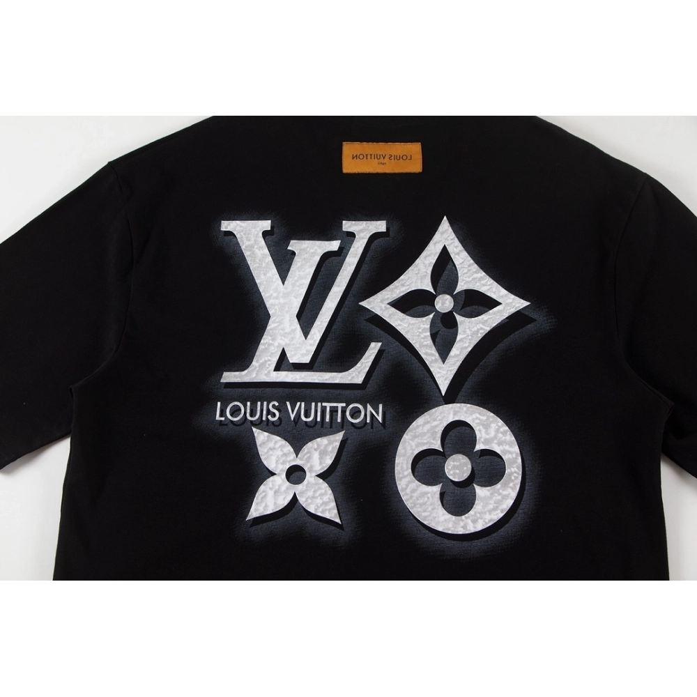 Louis Vuitton T-shirt W2627 Black White,Louis Vuitton T Shirt,Tshirt,APPAREL
