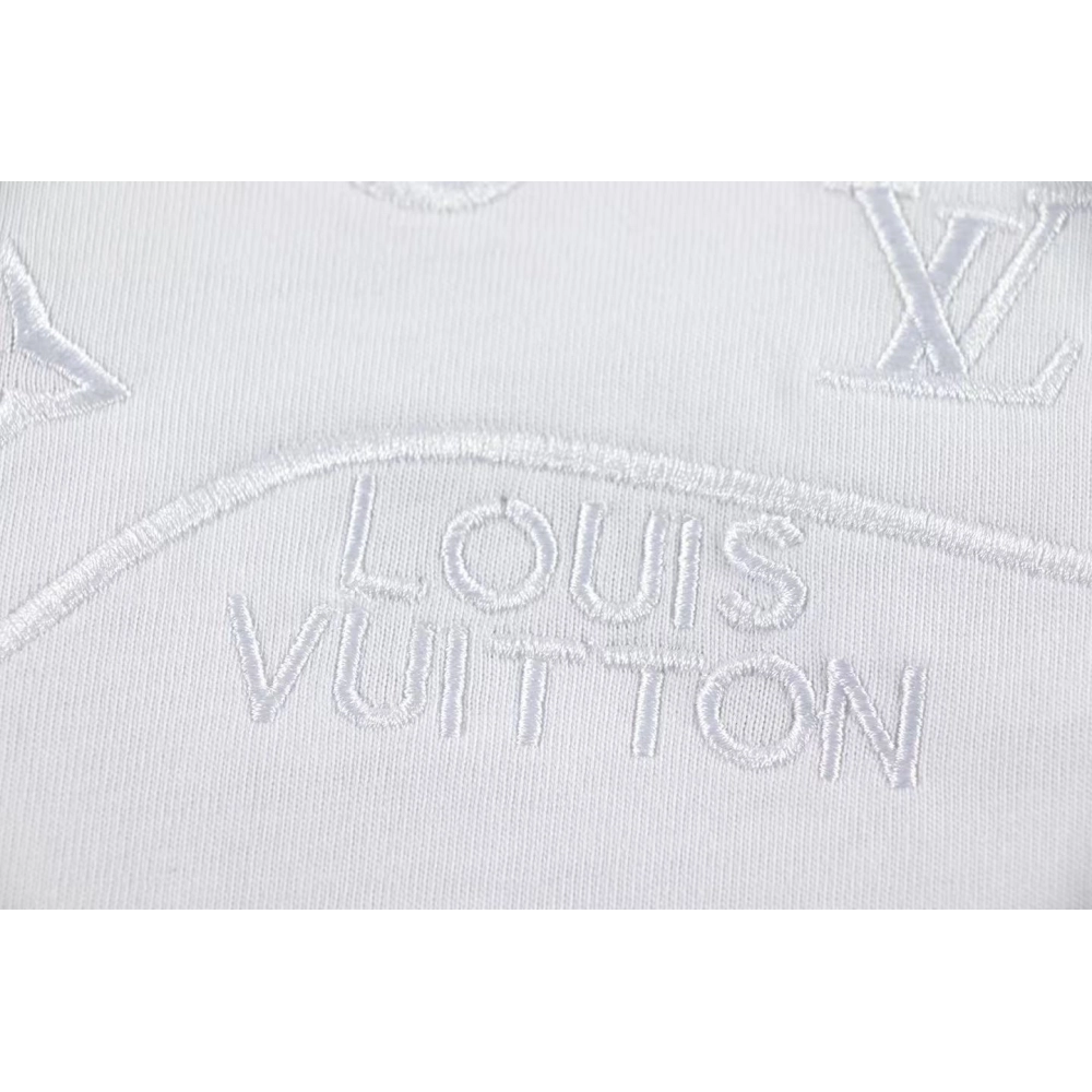Louis Vuitton T-shirt Z030 Black White Khaki,Louis Vuitton T Shirt,Tshirt,APPAREL