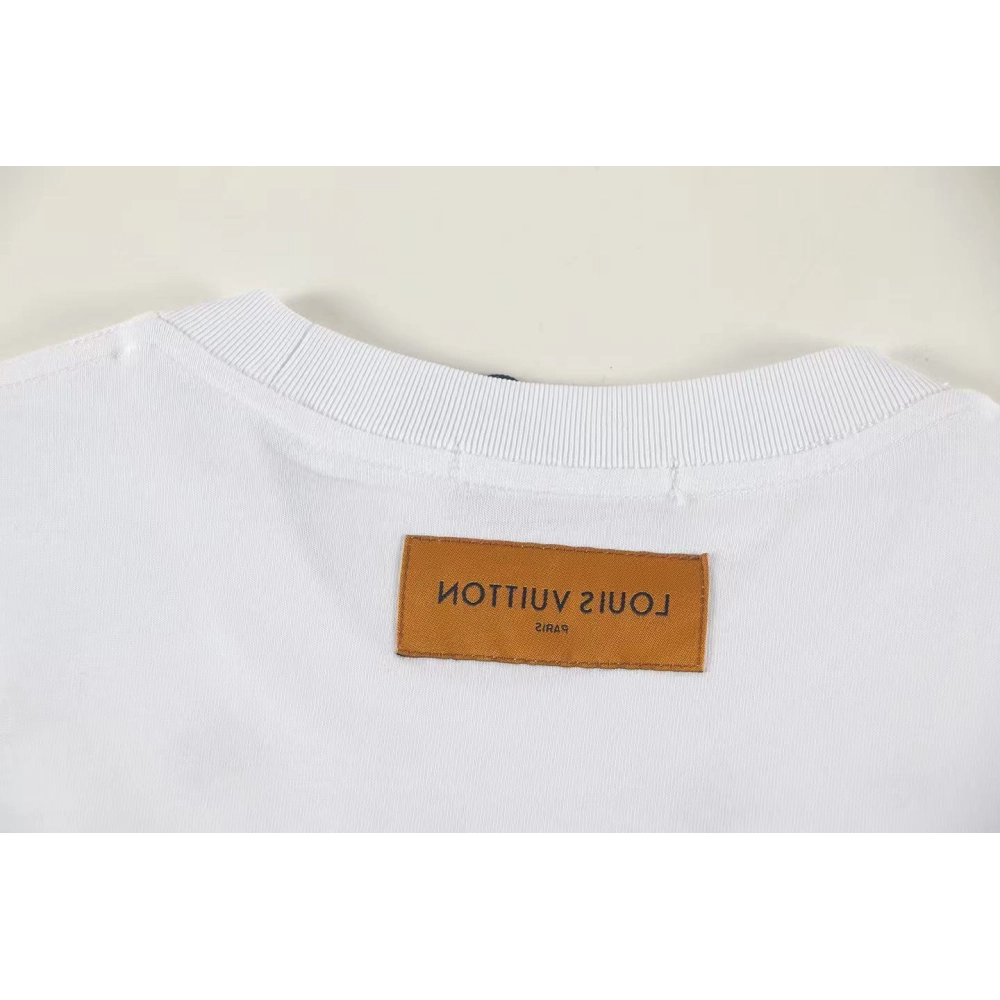 Louis Vuitton T-shirt Z030 Black White Khaki,Louis Vuitton T Shirt,Tshirt,APPAREL