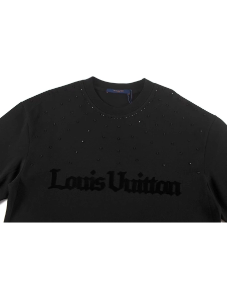 Louis Vuitton T-shirt Z033 Black White,Louis Vuitton T Shirt,Tshirt,APPAREL