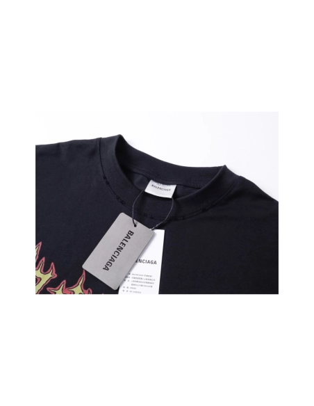 Balenciaga Paris Sacr233;-C?ur Basilica Printed T-shirt Black Pink,Balenciaga T Shirt,Tshirt,APPAREL