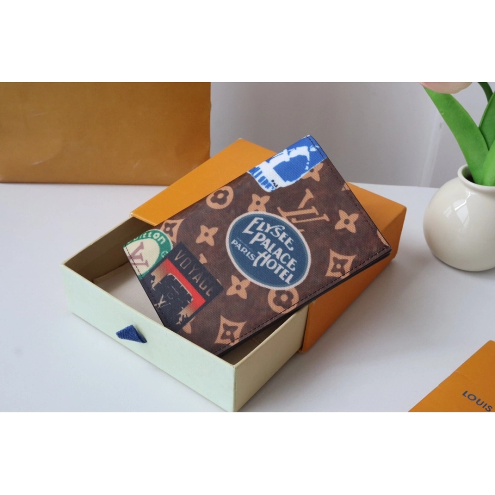 Louis Vuitton Monogram Passport Cover M83519 10X14X2.5cm,Louis Vuitton Wallets