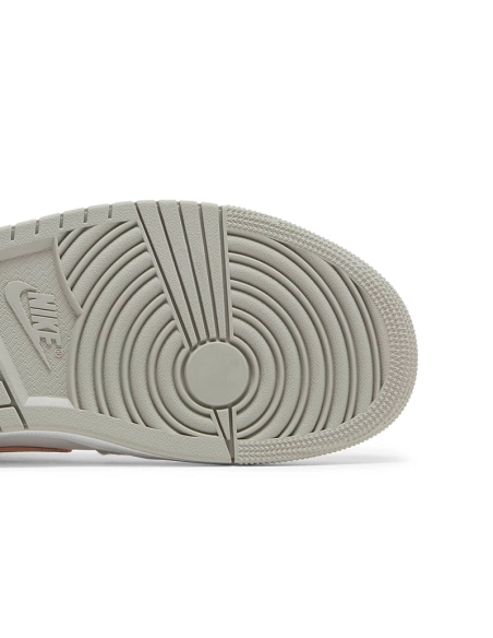 AIR JORDAN 1 MID SE LIGHT IRON ORE DN4045 001,AIR JORDAN 1 MID,Air Jordan