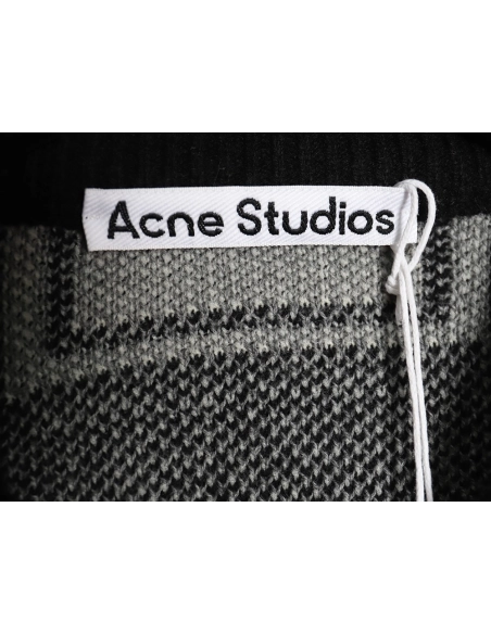 Acne Studios Square Smiley Face Crew Neck Sweater TSK1,Acne Studios