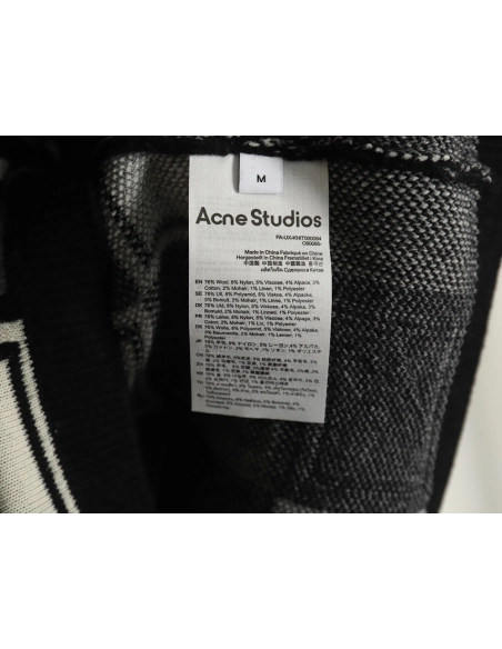 Acne Studios Square Smiley Face Crew Neck Sweater TSK1,Acne Studios