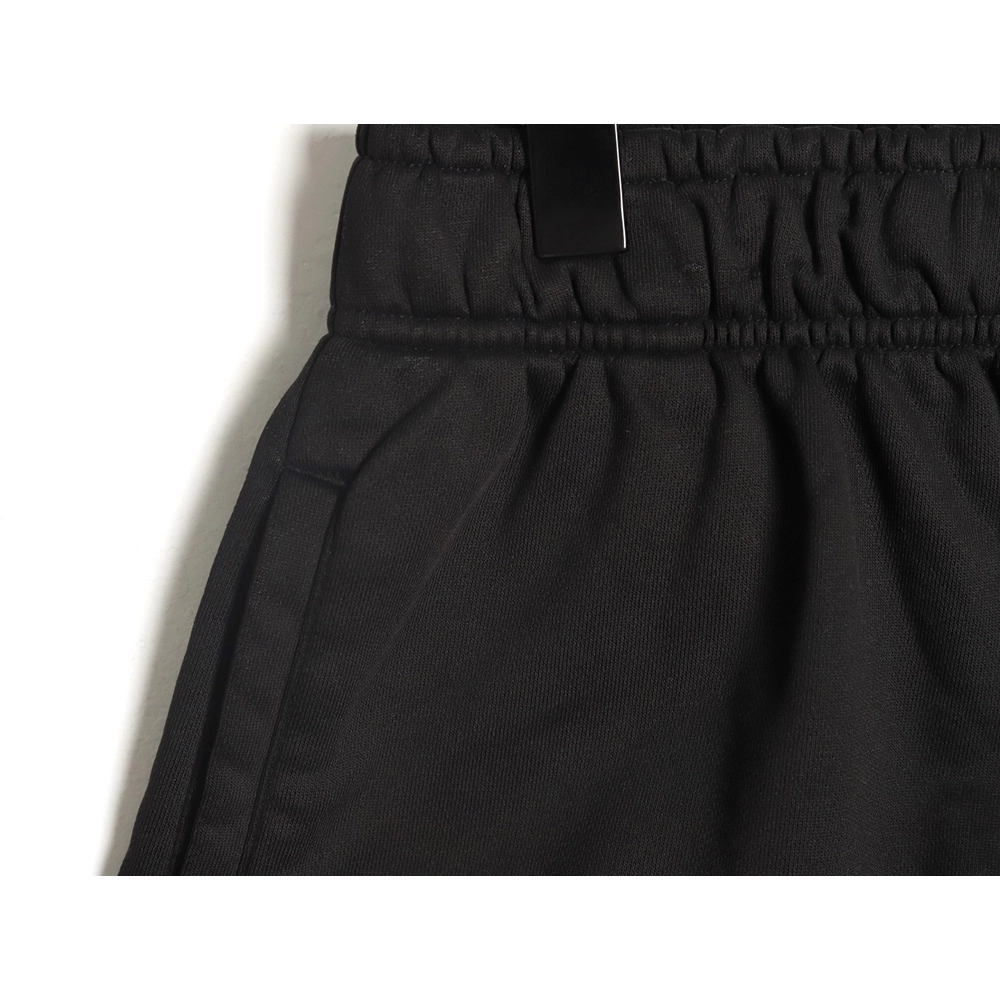 ALO Silver Letter Shorts TSK2,Alo