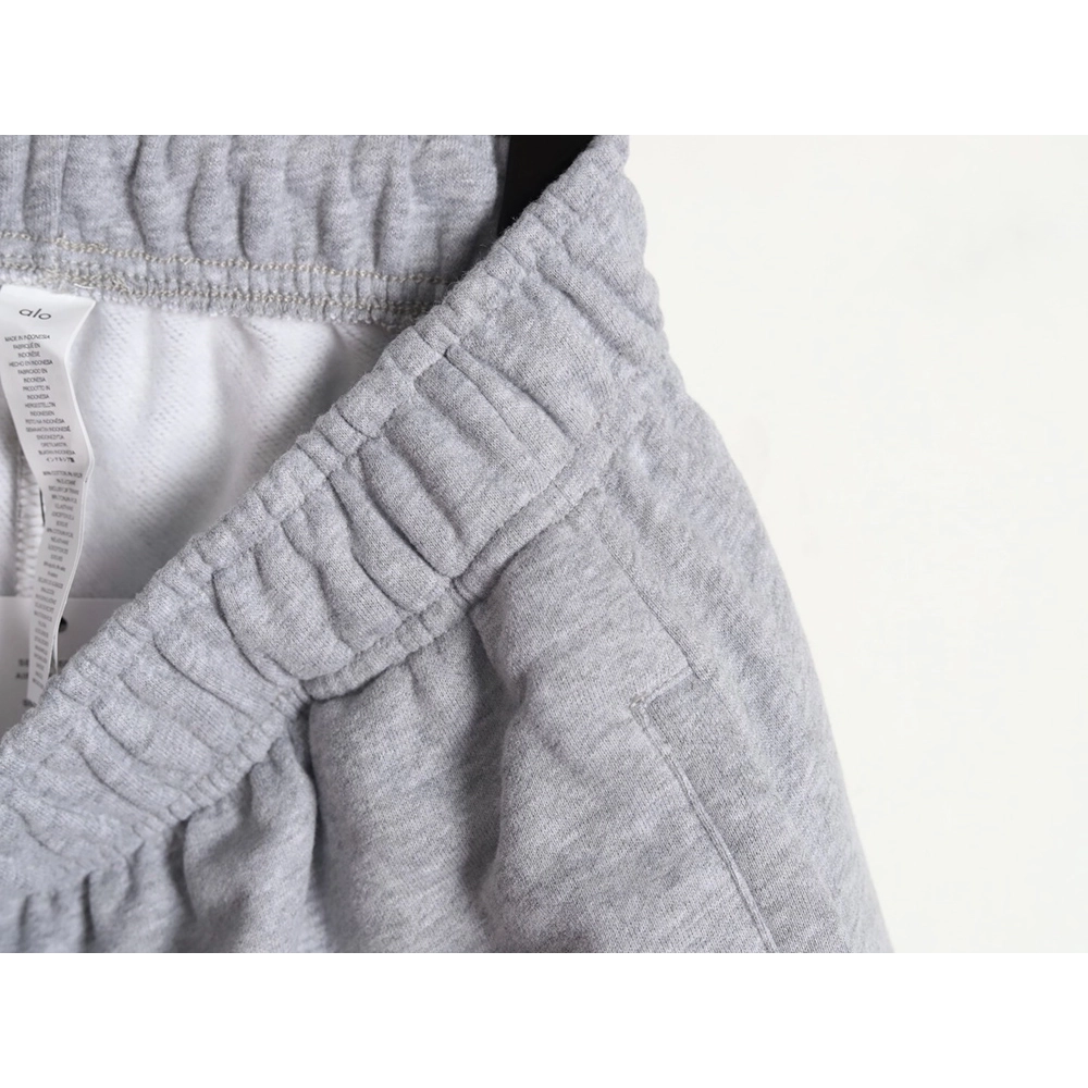 ALO Silver Letter Shorts,Alo