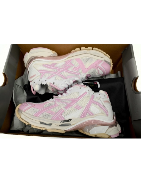 Balenciaga Runner Pink White 677402W3RB39059