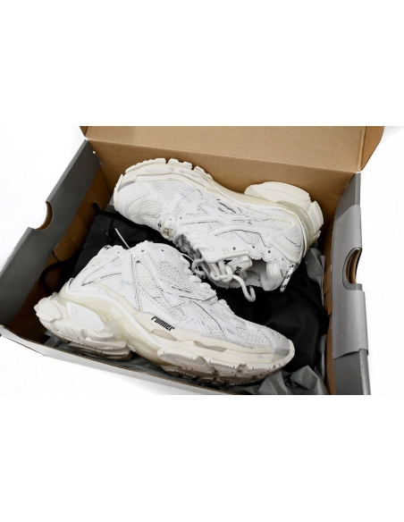 Balenciaga Runner White 656065W3RA19000