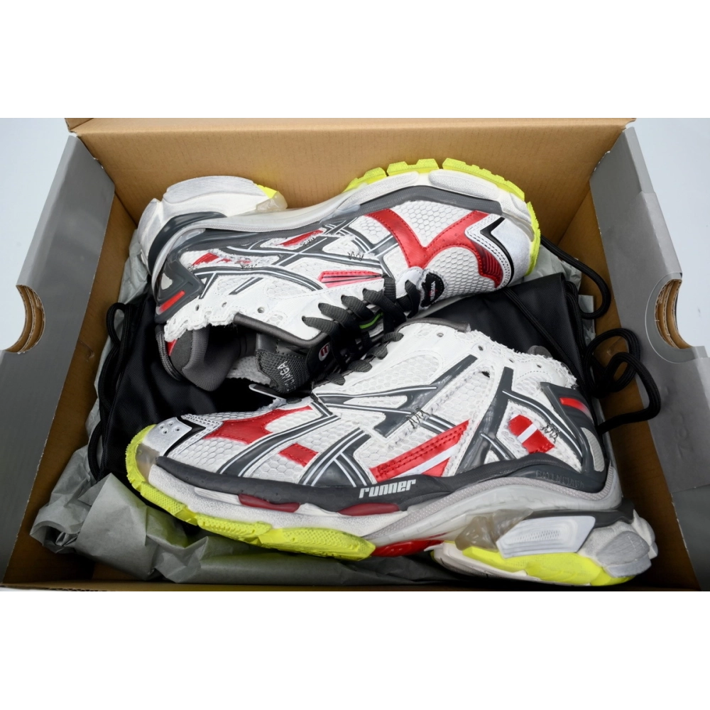 Balenciaga Runner White Black And Red 677402 W3RB2 9167