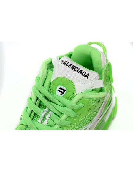 Balenciaga Runner Fluo Green 677403W3RBM3590