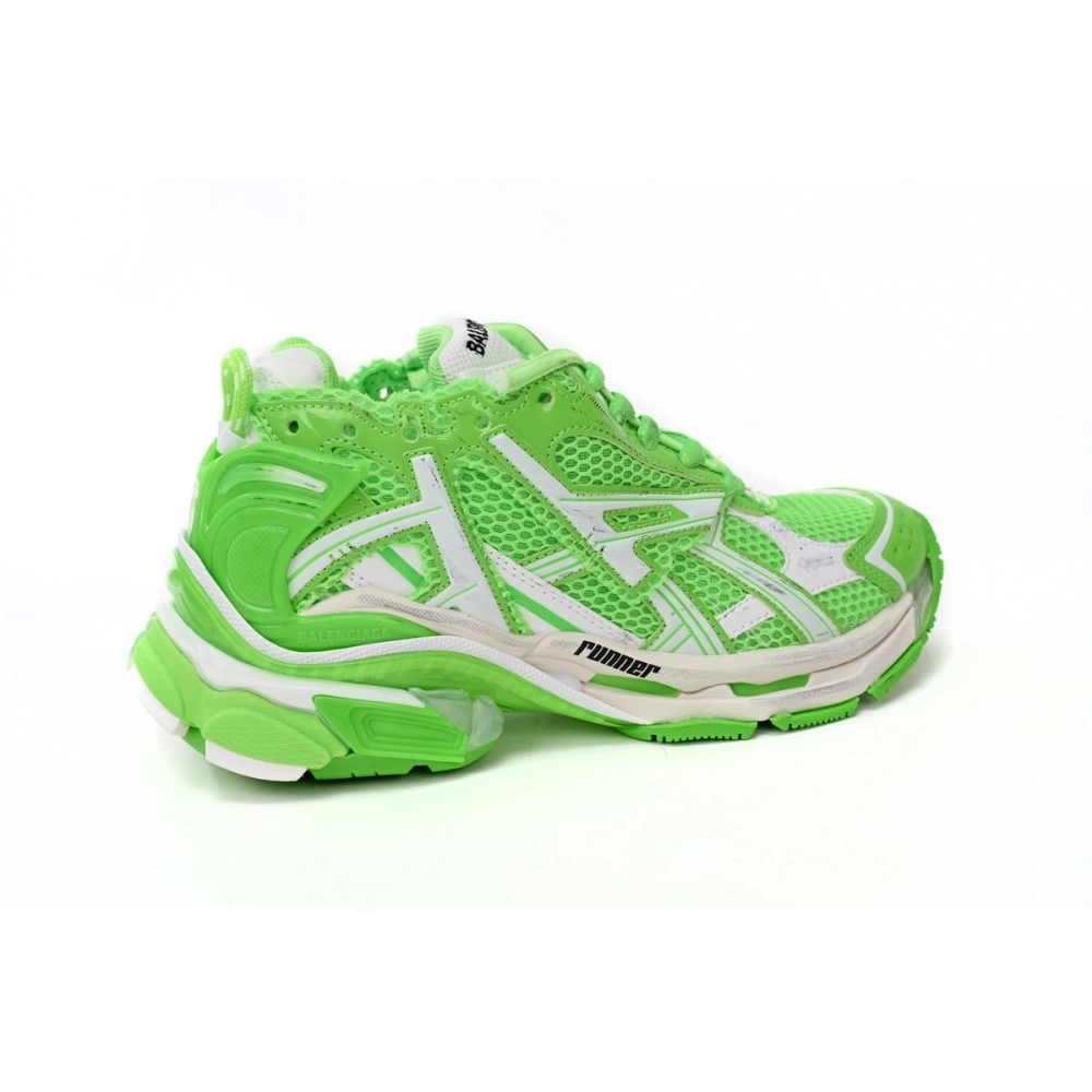 Balenciaga Runner Fluo Green 677403W3RBM3590