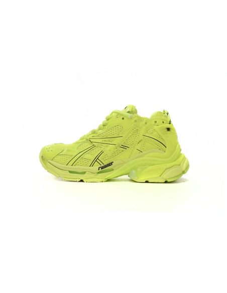 Balenciaga Runner Lime 677403W3RB47500