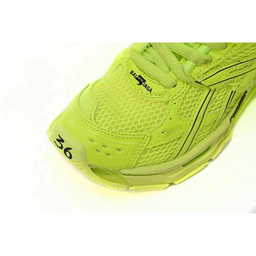 Balenciaga Runner Lime 677403W3RB47500