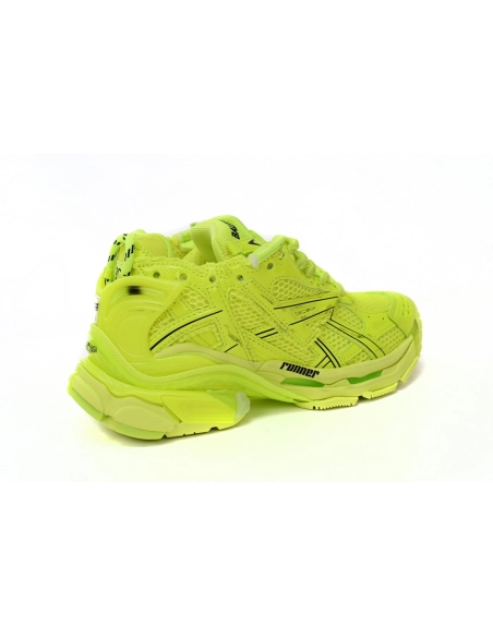 Balenciaga Runner Lime 677403W3RB47500