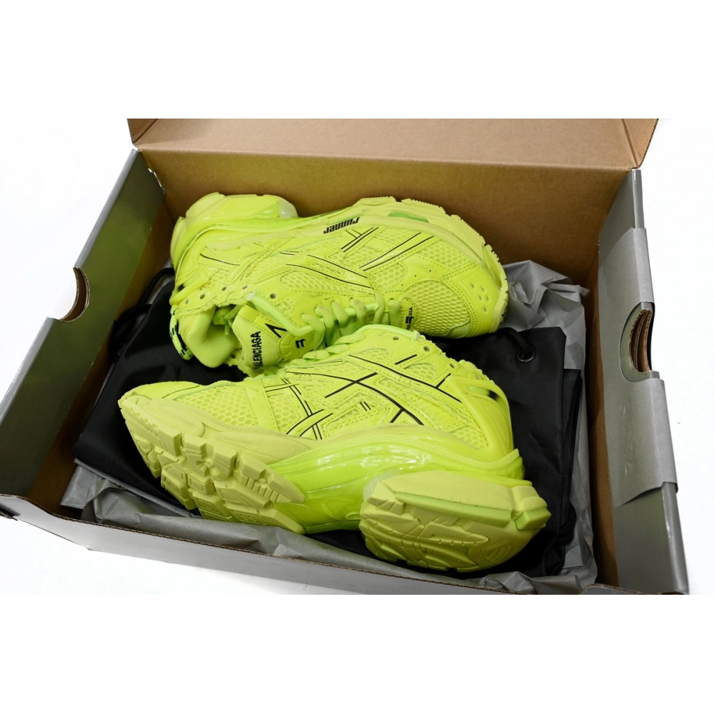 Balenciaga Runner Lime 677403W3RB47500