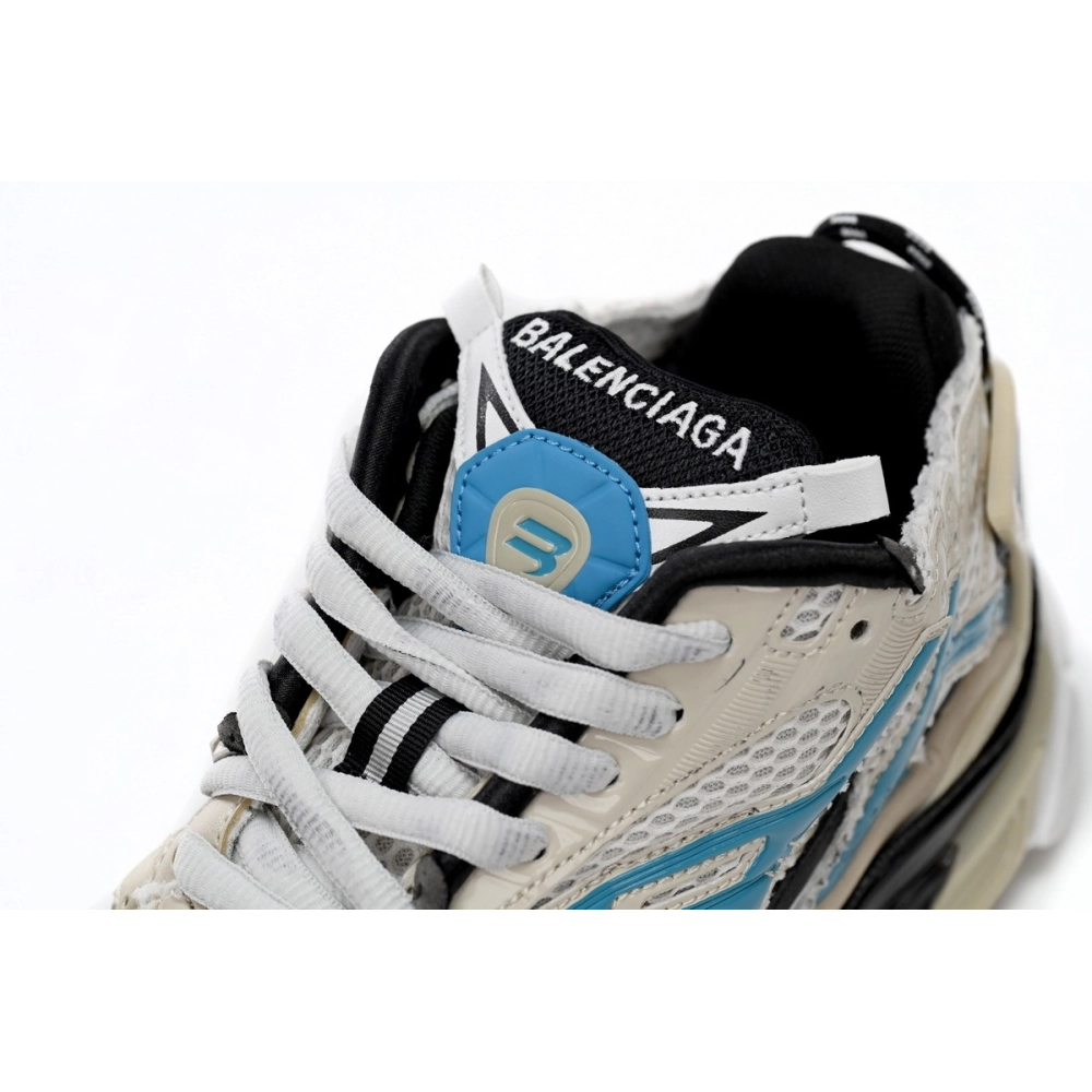 Balenciaga Runner Beige Blue 677402W5RH60312