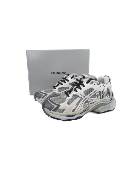 Balenciaga Runner Sneaker Grey Brown 772774 W3RMU 2000